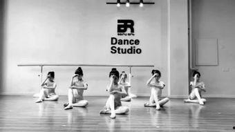 成人舞蹈课堂弯腰视频,成人舞蹈课堂弯腰技巧解析