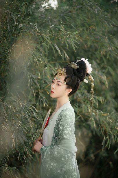 古装成人摄影视频,古装成人摄影艺术赏析